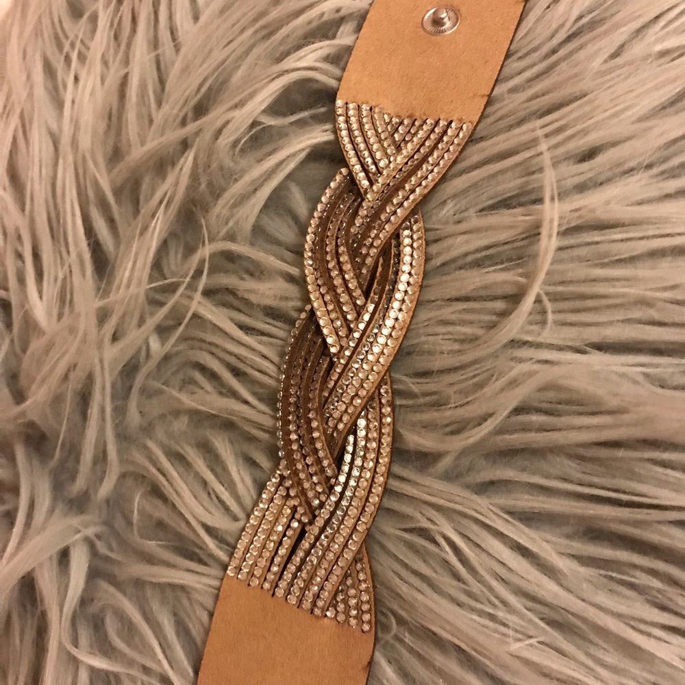 TAN WRAP AROUND BRACELET WITH SILVER